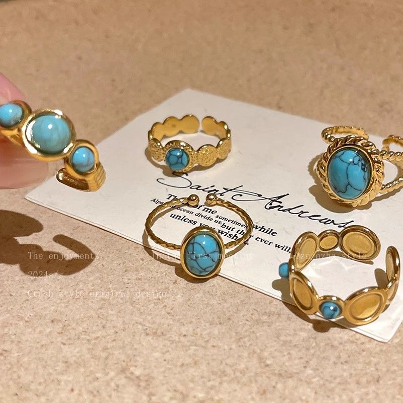 Vintage green stone set