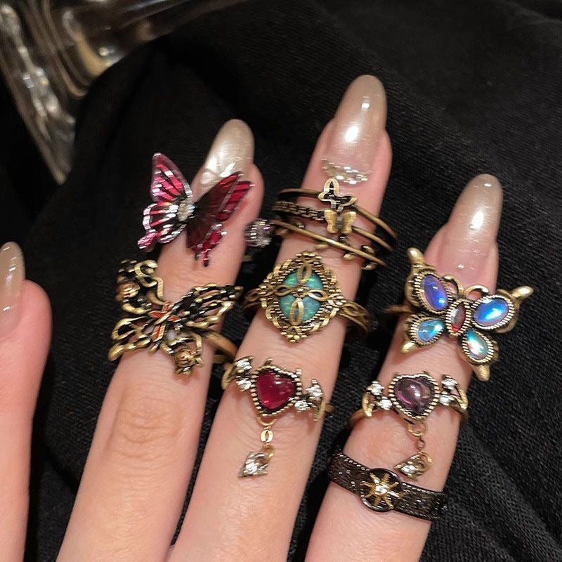 Dark Butterfly Ring Set