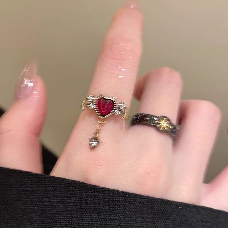Dark Butterfly Ring Set