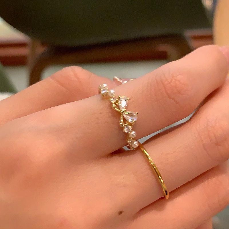 Exquisite butterfly Zircon ring four-piece set