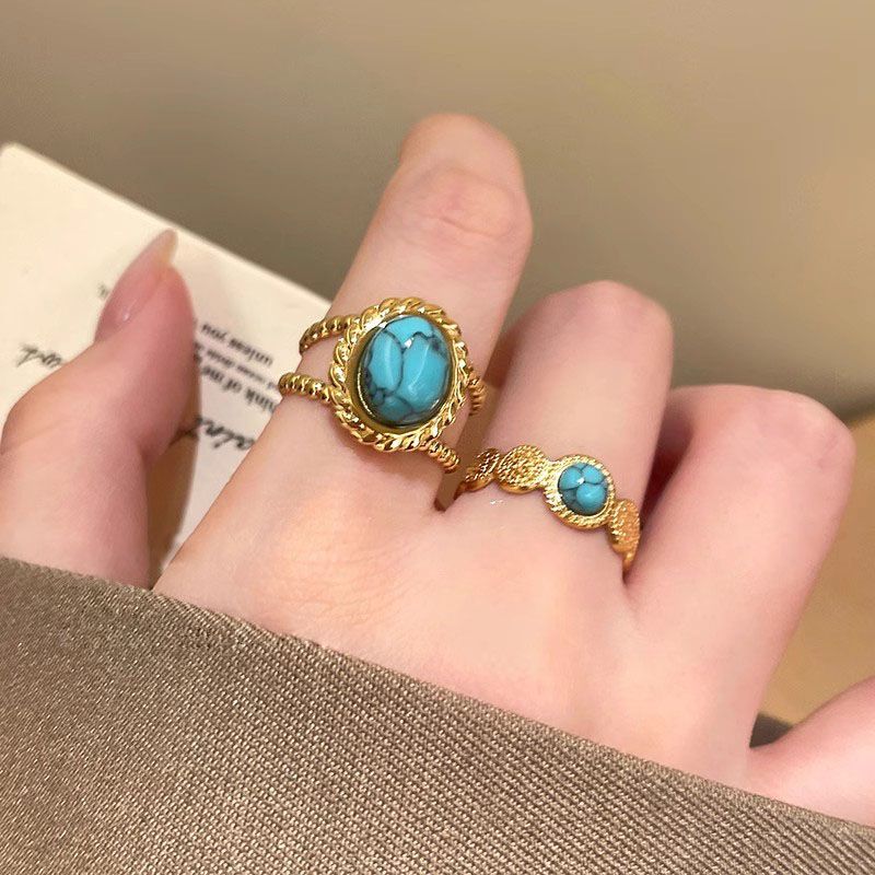 Vintage green stone set